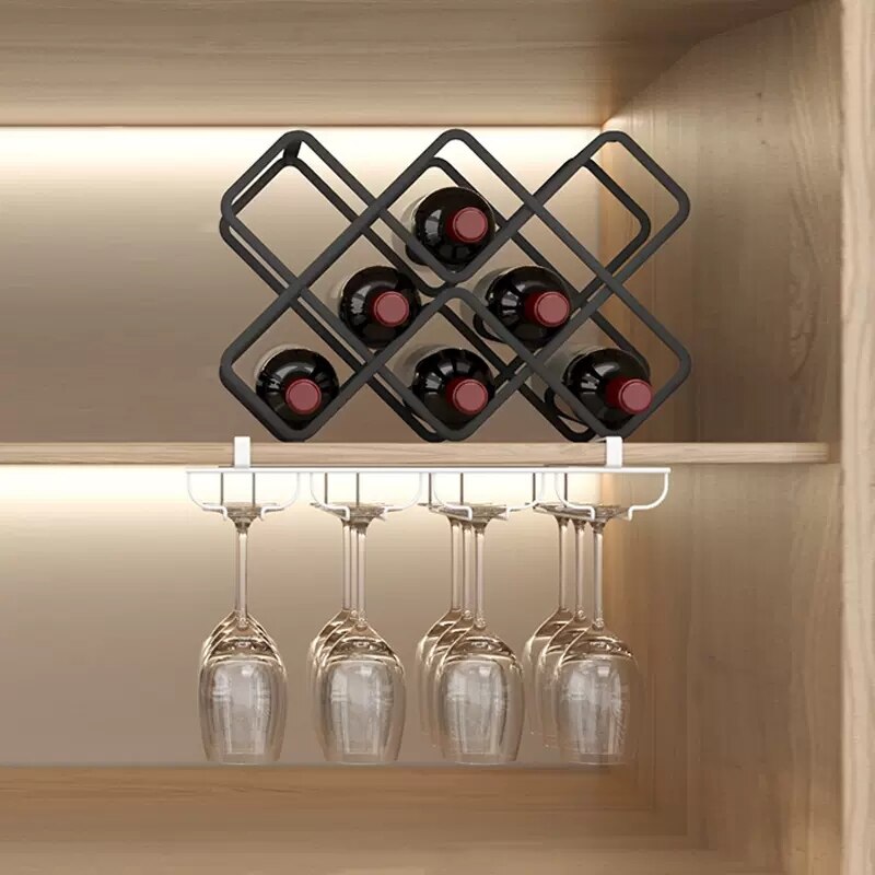 Casier à bouteilles métallique